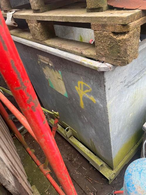 Galvanisé kipcontainer. Kiepcontainer, kantelbak vr heftruck, Zakelijke goederen, Machines en Bouw | Heftrucks en Intern transport