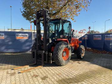 2014 JCB 930-4WD T4 Chariot élévateur disponible aux enchères