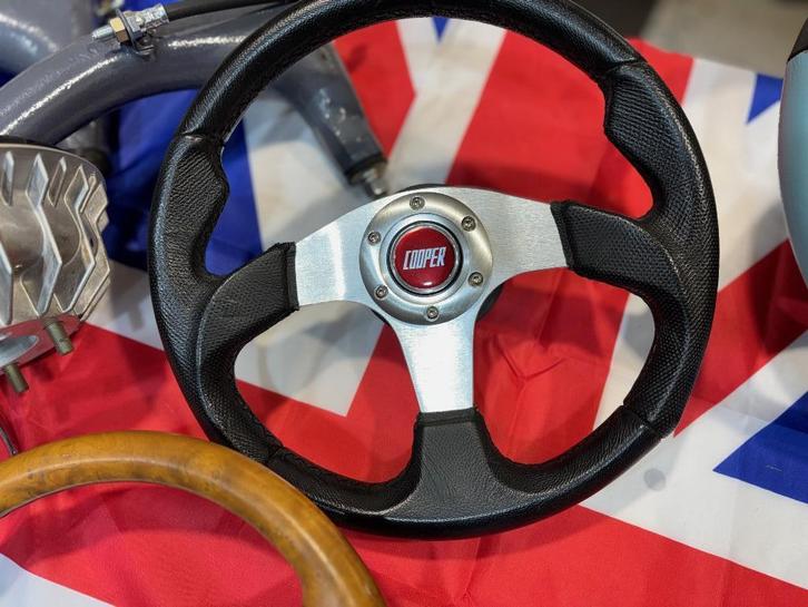 stuur voor de mini classic, Autos : Pièces & Accessoires, Habitacle & Garnissage, Mini, Pièces Oldtimer ou Ancêtre, Autres marques automobiles