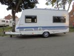 mooie Hobby luxe 440,vast bed,vasr wc,treinzit+voortent-, Caravans en Kamperen, Hobby, Bedrijf, 750 - 1000 kg, Vast bed
