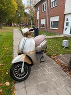 Scooter b klasse (top conditie), Fietsen en Brommers, Gts, Ophalen of Verzenden, 50 cc, Klasse B (45 km/u)