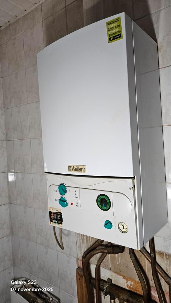 2 chaudieres vaillant fonctionnelles, Bricolage & Construction, Chauffe-eau & Boilers