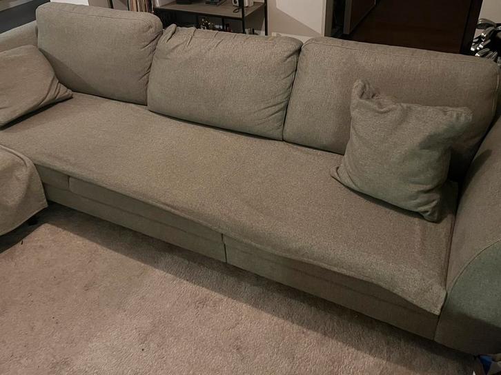 Ruime zetel met beensteun, Huis en Inrichting, Zetels | Zetels, Zo goed als nieuw, Vierpersoons of meer, 250 tot 300 cm, 100 tot 125 cm