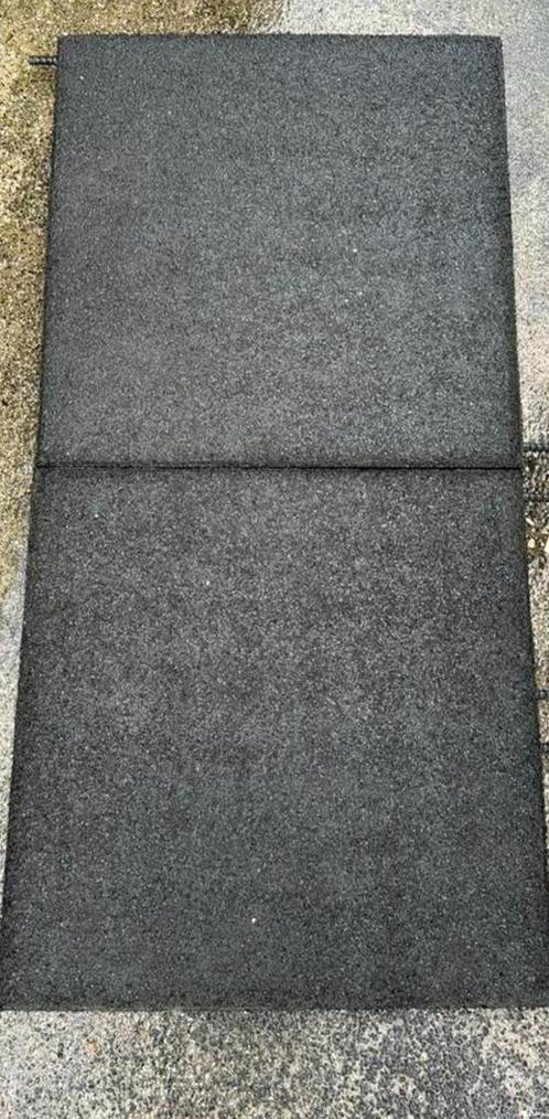 Rubberen tegels ca 50x50x4 speeltoestel dak ed ruim 20m2, Doe-het-zelf en Bouw, Dakpannen en Dakbedekking, Gebruikt, Ophalen