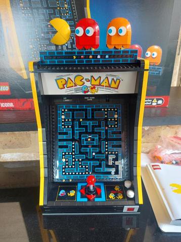 Lego set pac man 10323 compleet en als nieuw beschikbaar voor biedingen