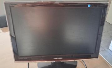 SAMSUNG TV beschikbaar voor biedingen