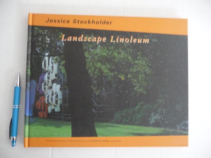 Boek : JESSICA STOCKHOLDER : LANDSCAPE LINOLEUM, Boeken, Kunst en Cultuur | Beeldend, Zo goed als nieuw, Beeldhouwkunst, Ophalen of Verzenden