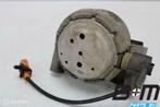 Hydrosteun rechts Audi A6 4G Avant 4G0199381LH, Gebruikt