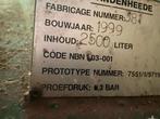 mazout tank met inhoud ( 300 liter petroleum), Doe-het-zelf en Bouw, Verwarming en Radiatoren, Ophalen