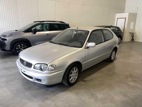 2000 - Toyota Corolla G6 1.6, Auto's, Oldtimers, Bedrijf, Toyota, Benzine, Stadsauto, Handgeschakeld
