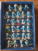 28 x Delhaize smurfen in opbergdoos, Collections, Schtroumpfs, Enlèvement, Comme neuf