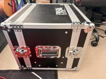 Flightcase 8U (6u + 2u lade ingebouw)  dubbelzijdig, Enlèvement, Comme neuf, Flight case