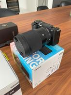 Sony ZV-E10 + Sigma 16 mm F/1.4, Comme neuf, Compact, Sony