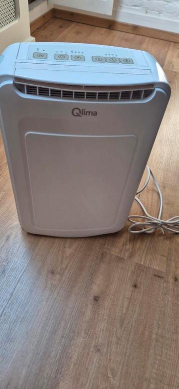 Luchtontvochtiger Qlima DD 208, Elektronische apparatuur, Luchtbehandelingsapparatuur, Ophalen, Zo goed als nieuw, Luchtontvochter