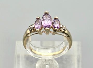 Gouden Vintage ring edelsteen amethist en diamant. 2025/581. beschikbaar voor biedingen