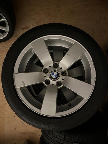 4x BMW 5 Serie velgen + zomerbanden Michelin Pilot Sport 245 beschikbaar voor biedingen