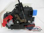 Deurslot Mechaniek 4Deurs links-voor Volkswagen Golf (227400, Auto-onderdelen, Ophalen, Gebruikt