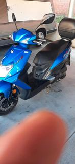 Sym 3 2400 km als nieuw  geen krassen  klasse b, Fietsen en Brommers, Scooters | Kymco, Ophalen of Verzenden, Zo goed als nieuw
