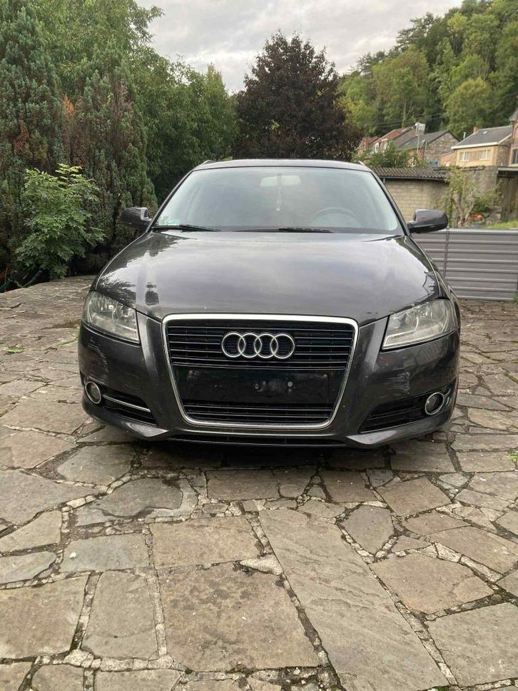 Audi A3 Sportback 1.6 TDI – 297.000 km – 3.800 €, Auto's, Audi, Particulier, A3, Diesel, Euro 5, Break, 5 deurs, Handgeschakeld