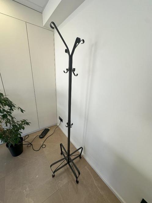 Kapstok van zwart metaal, Huis en Inrichting, Woonaccessoires | Kapstokken, Metaal, Ophalen