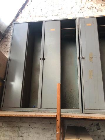 Oude lockers beschikbaar voor biedingen