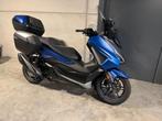Honda Forza 350 luxescooter met extra koffers en handvatverw, Scooter, Bedrijf, 350 cc, 12 t/m 35 kW