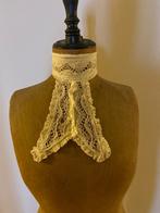 Antieke kanten jabot, Antiek en Kunst, Curiosa en Brocante, Ophalen