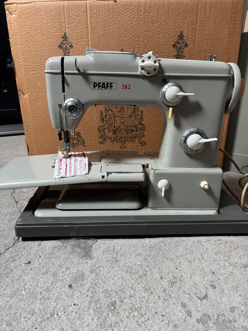 Pfaff 362 vintage naaimachine, Hobby en Vrije tijd, Naaimachines en Toebehoren, Gebruikt, Naaimachine, Pfaff, Ophalen
