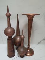 Trois ornements de toit et deux vases en cuivre, Antiquités & Art, Antiquités | Bronze & Cuivre, Enlèvement, Cuivre