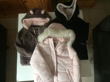 Manteau hiver filles -7/8 ans -3 modèles différents au choix disponible aux enchères