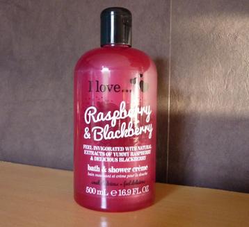 I love… Raspberry & Blackberry Bad- en douchecrème 500 ml