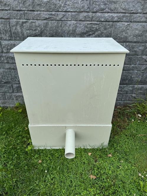 Zeer nette trickle / druppelfilter incl nieuw materiaal!, Tuin en Terras, Vijver-toebehoren, Zo goed als nieuw, Ophalen of Verzenden