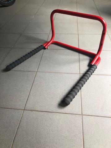 Mottez Fietsendrager (opplooibaar) en Cyclestand Tacx beschikbaar voor biedingen