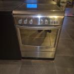 Ariston gasvuur met oven en glazen deksel, Elektronische apparatuur, Fornuizen, Ophalen, 60 cm of meer, 4 kookzones, Zo goed als nieuw