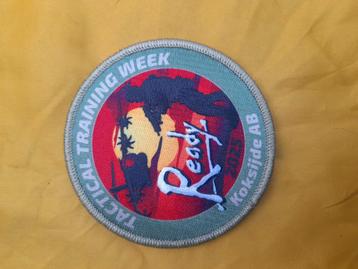 PATCH TACTICAL TRAINING WEEK KOKSIJDE AB « READY », Enlèvement ou Envoi, Neuf, Écusson, Insigne ou Logo