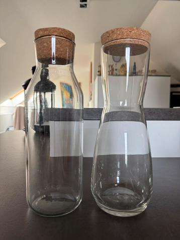 Carafe en verre beschikbaar voor biedingen