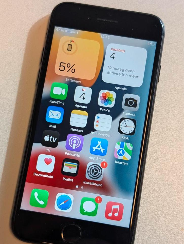 Apple iPhone 7 32GB, Télécoms, Téléphonie mobile | Apple iPhone, Utilisé, 32 GB, Sans abonnement, Sans simlock, iPhone 7, Noir