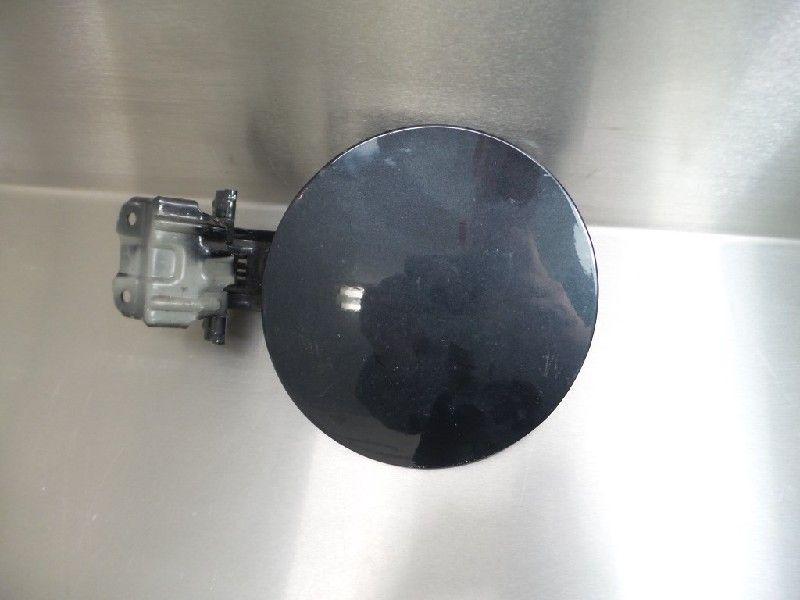 TANKKLEP Toyota Urban Cruiser (01-2009/03-2016), Gebruikt, Toyota