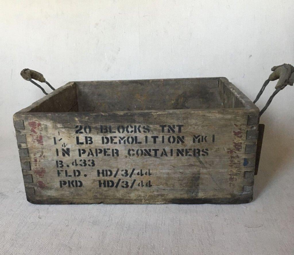 wo2 - Britse Navy kist voor 20 blokken TNT, 1944 - zeldzaam, Verzamelen, Militaria | Tweede Wereldoorlog, Landmacht, Kist of Geocache