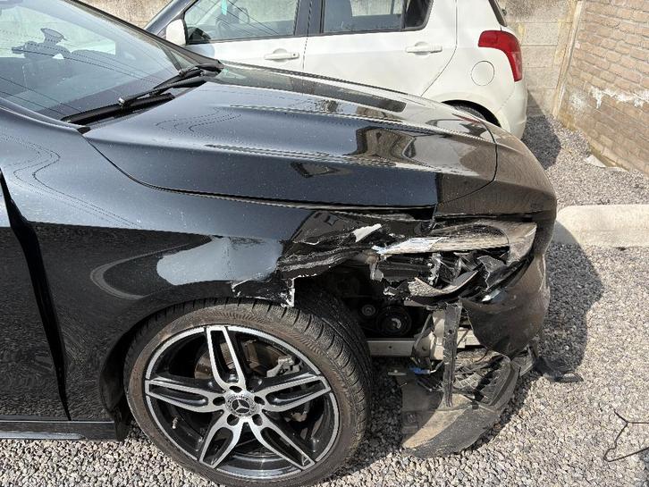 Mercedes CLA180 Shooting brake accidentée, Auto's, Mercedes-Benz, Particulier, CLA, Cruise Control, Benzine, Euro 6, Break, 5 deurs