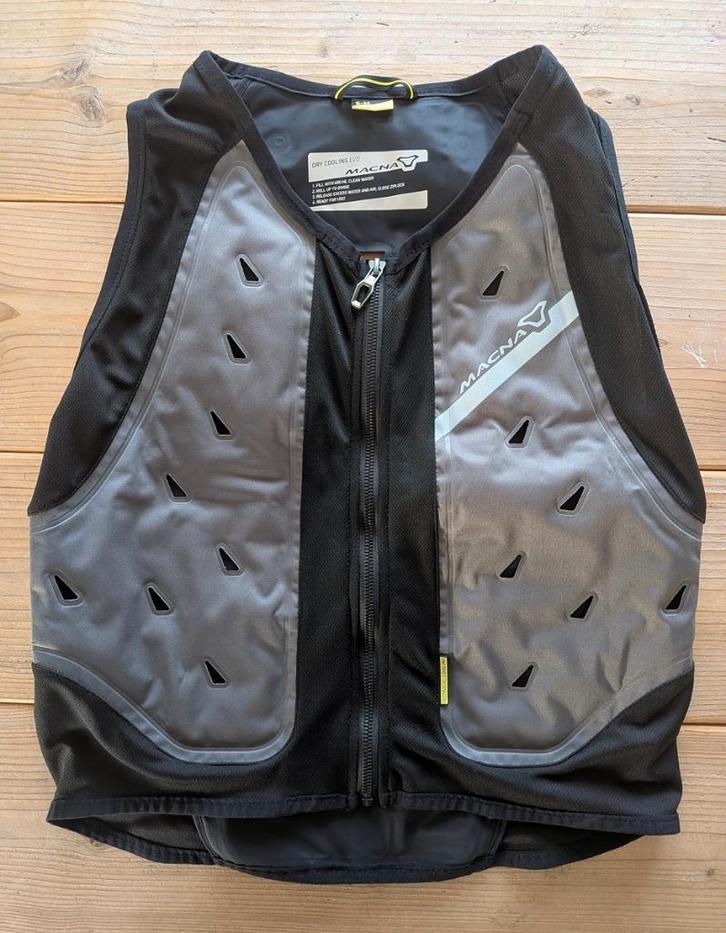 Macna Dry Cooling Evo koelvest - Maat S-M, Motoren, Kleding | Motorkleding, Jas | textiel, Dames, Heren, Tweedehands, Ophalen of Verzenden