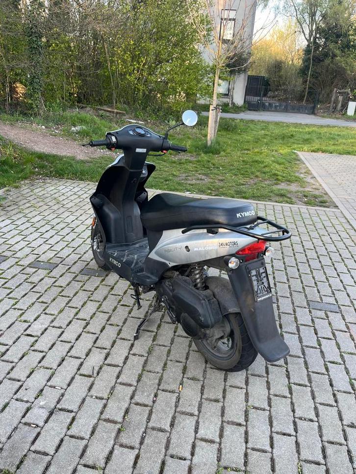 Kymco agility 2019 b klasse, Fietsen en Brommers, Scooters | Kymco, Zo goed als nieuw, Agility, Benzine, Ophalen