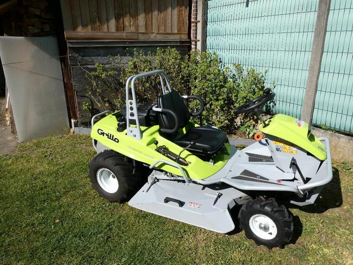 Professionele Grillo zitmaaier-ontstruiker Climber CL8.22, Tuin en Terras, Zitmaaiers, Gebruikt, 90 tot 120 cm, Elektrische starter