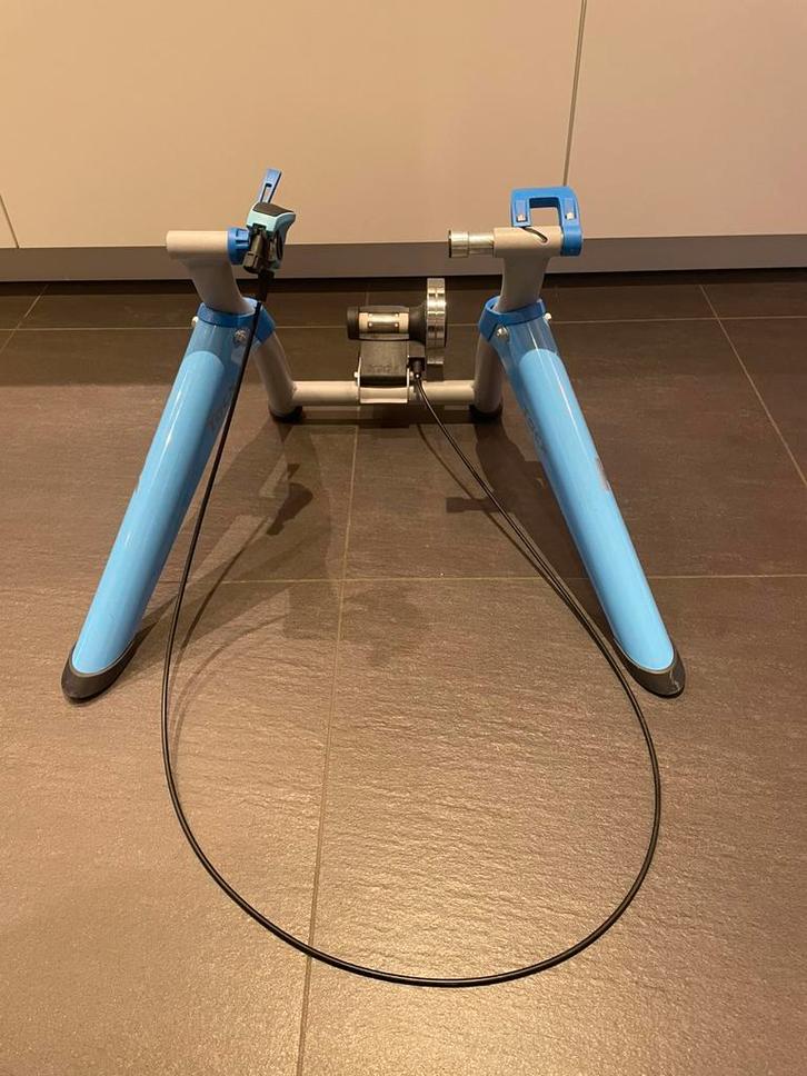 Tacx satori rollen + mat en voorwielsteun, Sports & Fitness, Cyclisme, Comme neuf, Autres types, Enlèvement