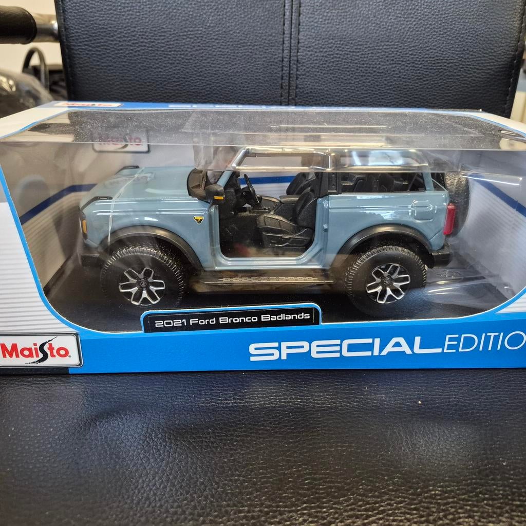 Ford Bronco Badlands (No Doors) 2021 - 1:18 - Maisto, Ophalen of Verzenden, Nieuw, Maisto