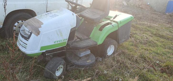 Lot de tracteurs tondeuse ., Tuin en Terras, Grasmaaiers