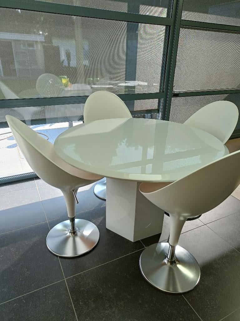 Keukentafel, Ophalen, Rond, Zo goed als nieuw, Modern