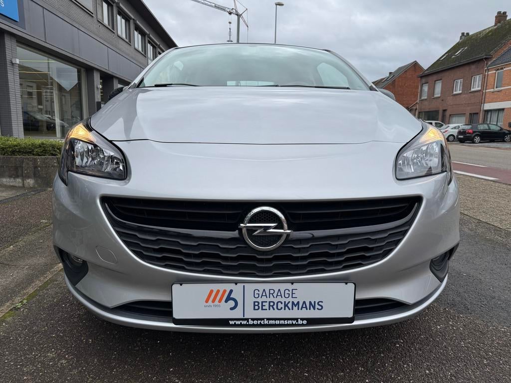 Opel Corsa E 3D Black Edition 1.3CDTI 75PK, Auto's, Opel, Voorwielaandrijving, Stof, Euro 6, 4 cilinders