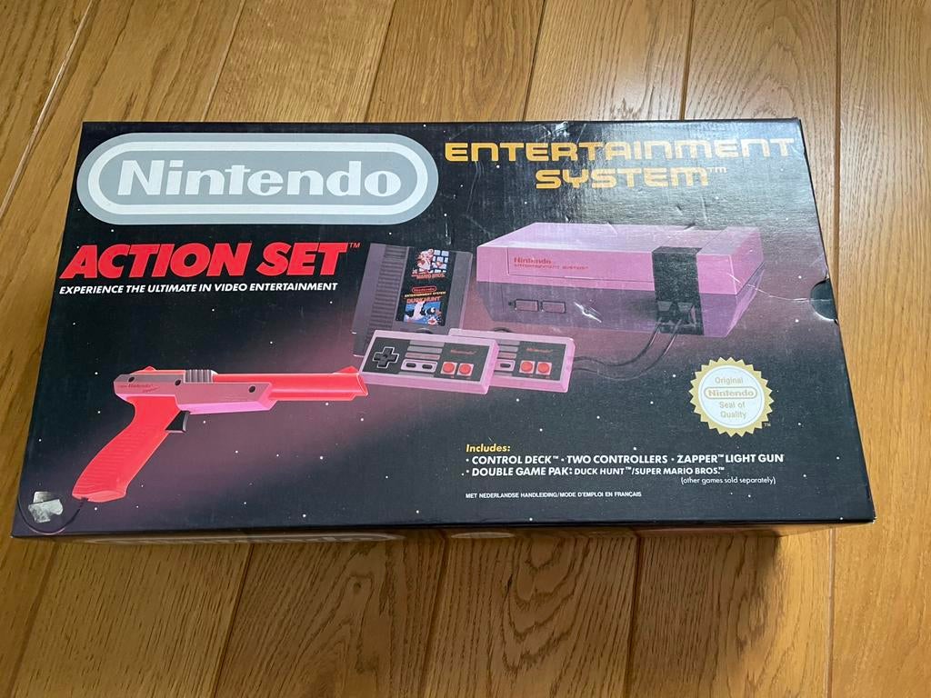Nitendo action set, Games en Spelcomputers, Spelcomputers | Nintendo NES, Ophalen, Zo goed als nieuw