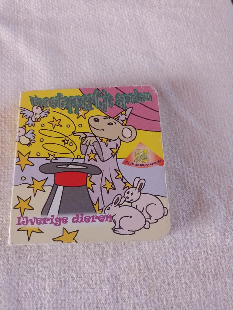 Verstopte spelen ijverig dieren, Ophalen of Verzenden, Gelezen